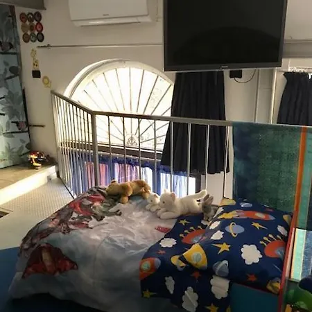 Creative Cozy Loft Navigli Tortona For Family Μιλάνο